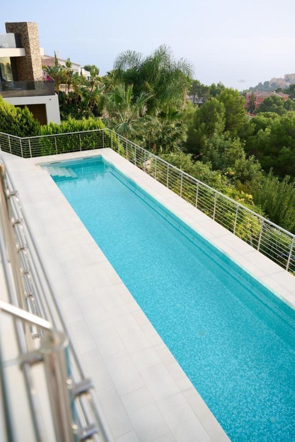 5 bed villa in Altea