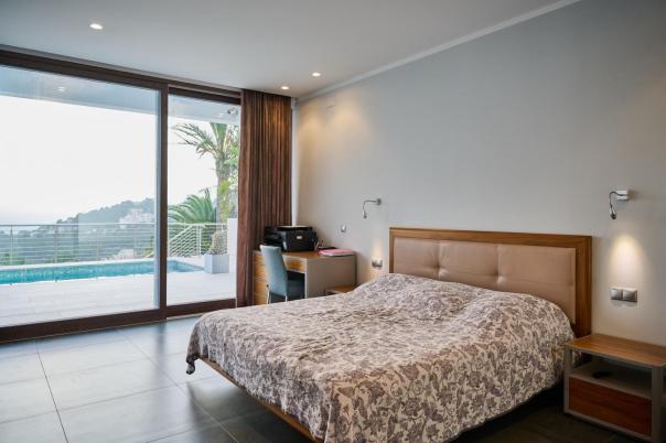 5 bed villa in Altea