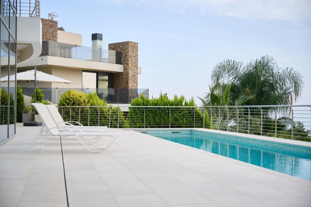 5 bed villa in Altea
