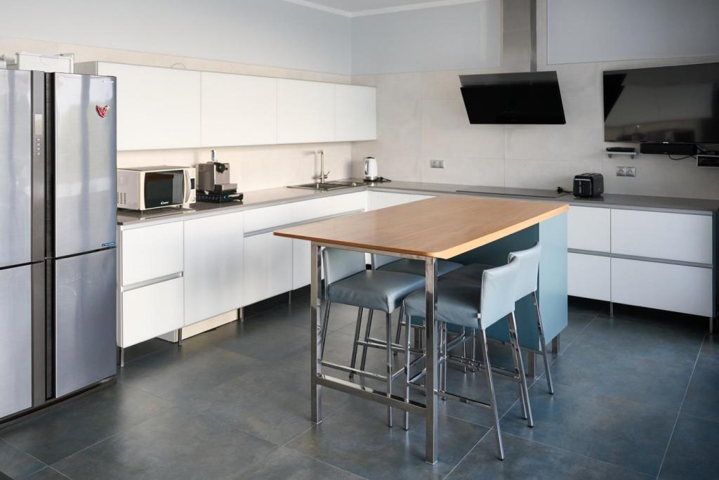 5 bed villa in Altea