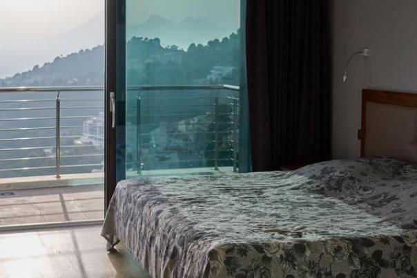 5 bed villa in Altea