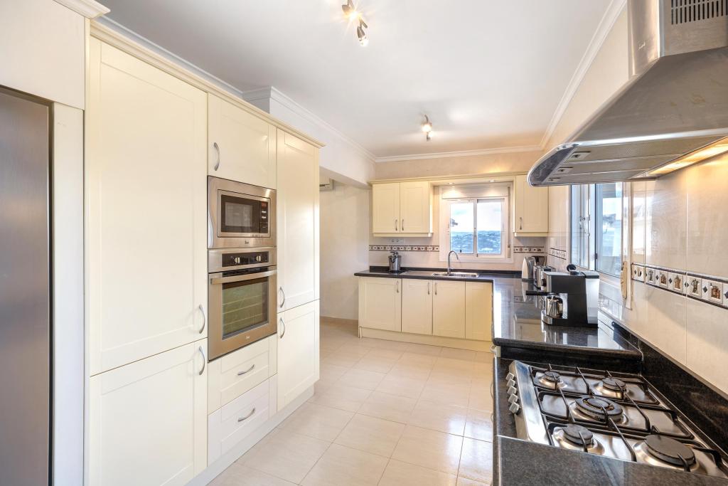 5 bed villas in Javea