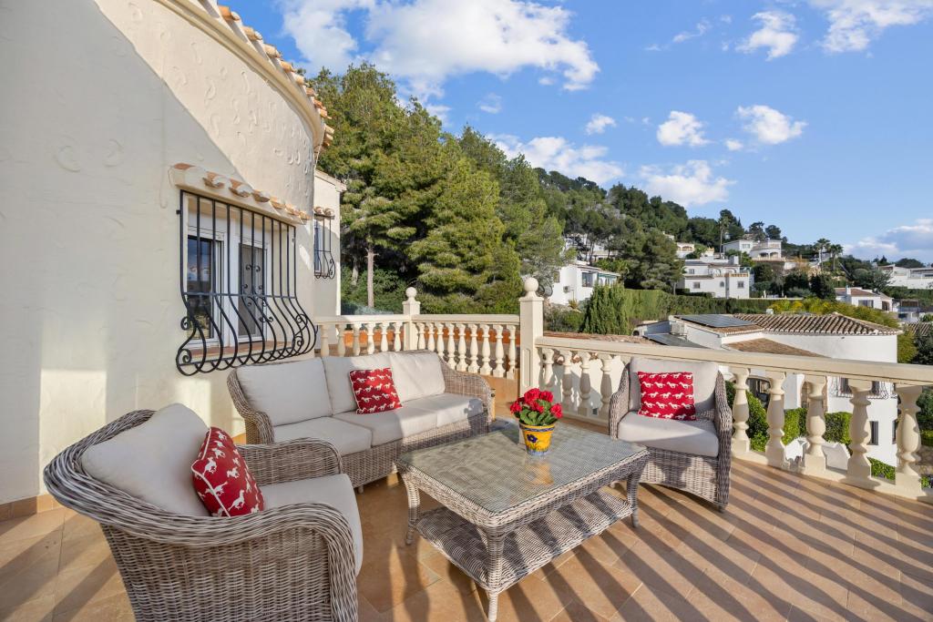 5 bed villas in Javea