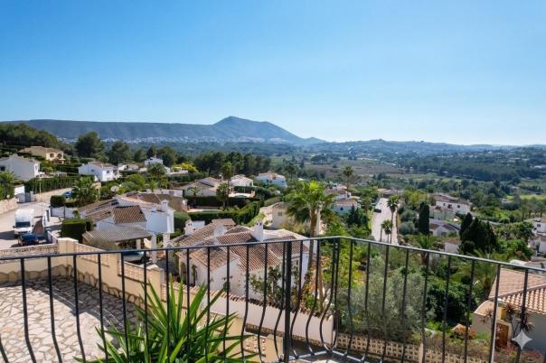 5 bed villas in Javea