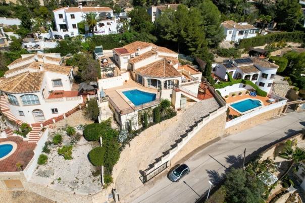 5 bed villas in Javea