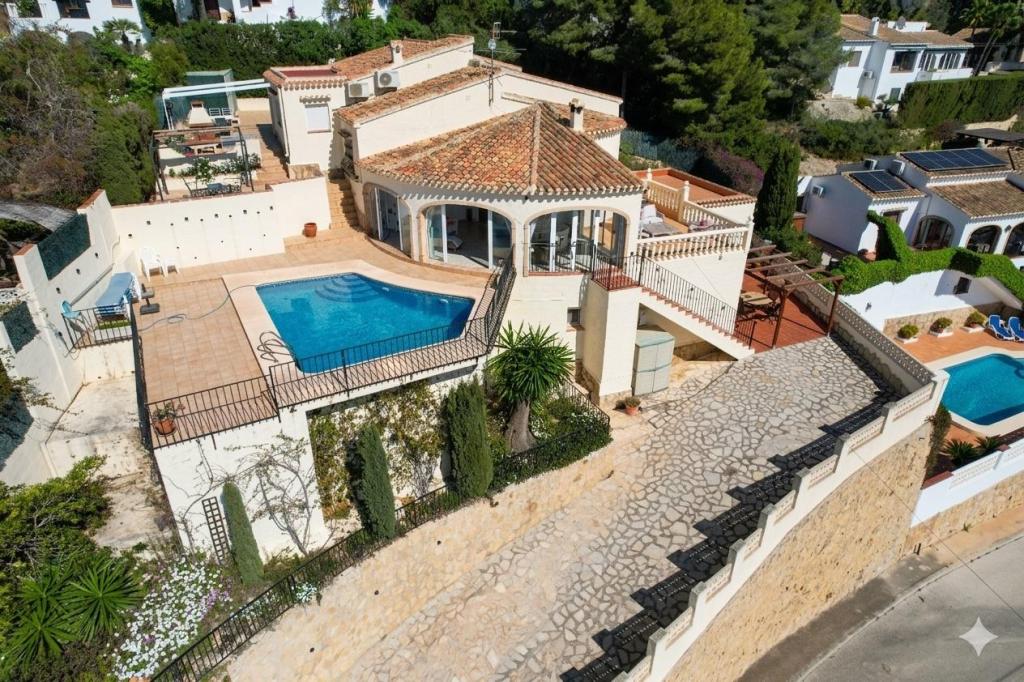 5 bed villas in Javea