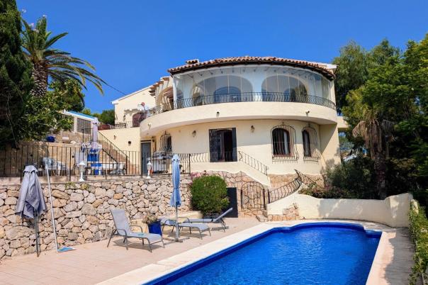 4 bed villa in Moraira