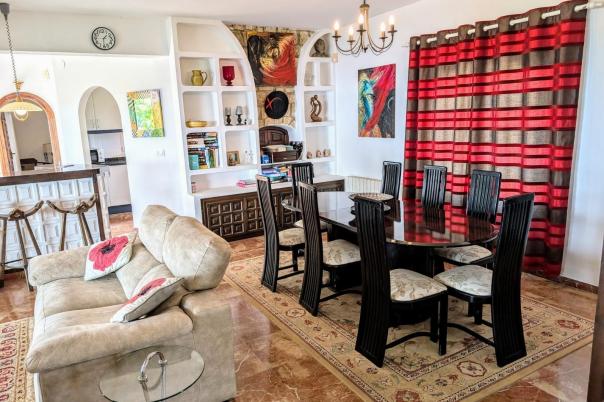 4 bed villa in Moraira