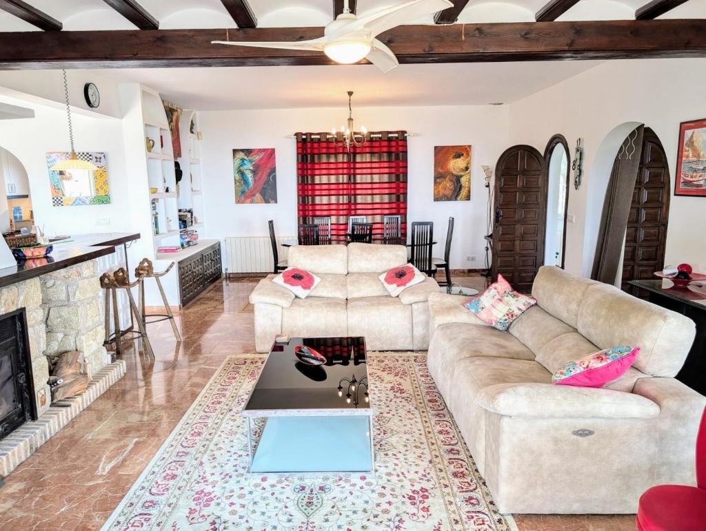 4 bed villa in Moraira