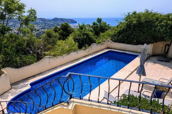 4 bed villa in Moraira