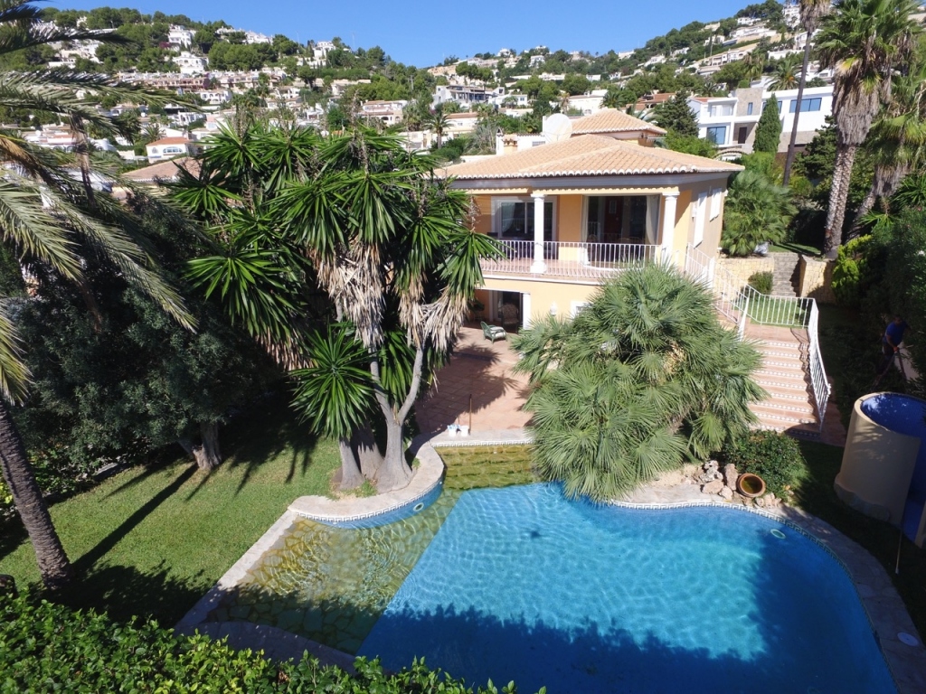 4 bed villas in Moraira