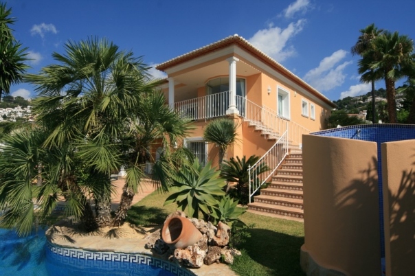 4 bed villas in Moraira