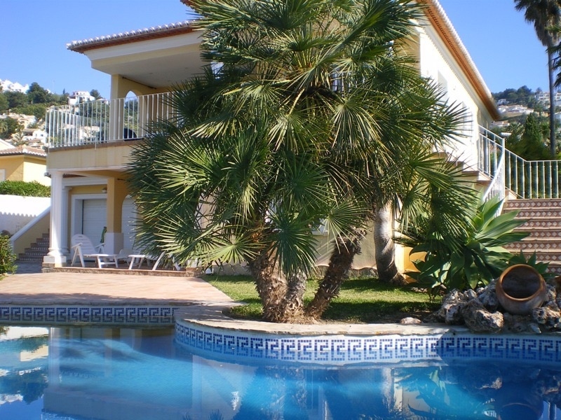 4 bed villas in Moraira