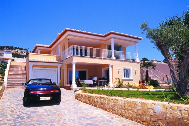 4 bed villas in Moraira