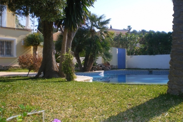 4 bed villas in Moraira
