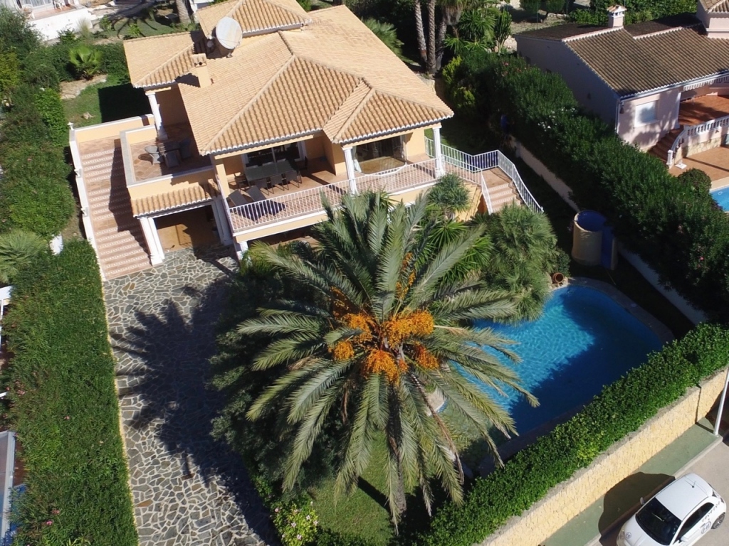 4 bed villas in Moraira
