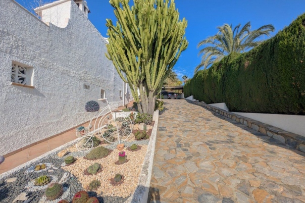 3 bed casa / chalet in Calpe / Calp