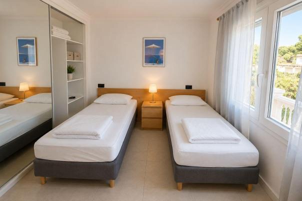 2 bed apartment in Benissa