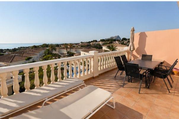 2 bed apartment in Benissa