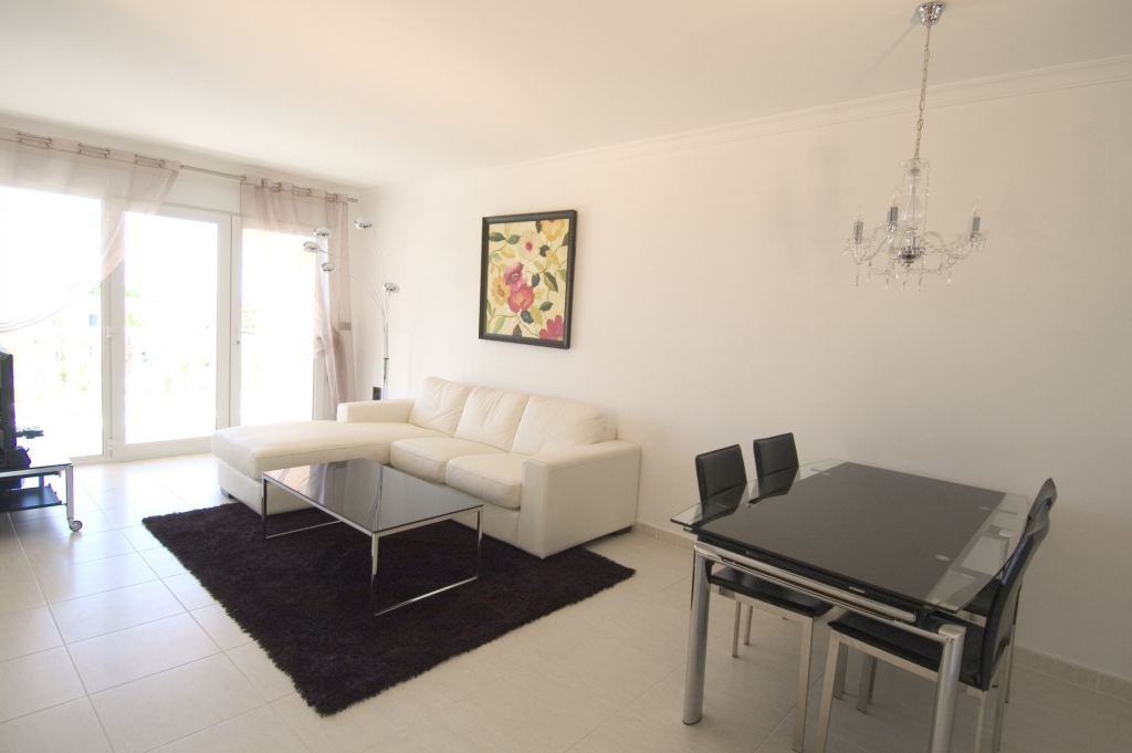 2 bed apartment in Benissa