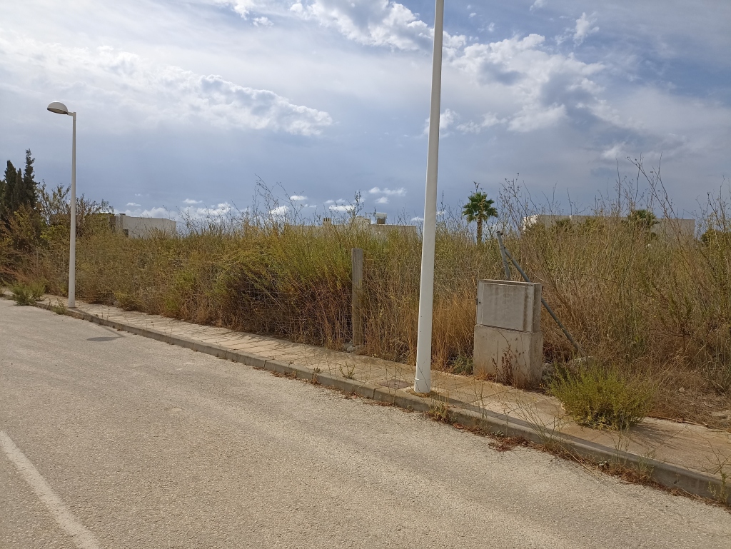 plot in Moraira