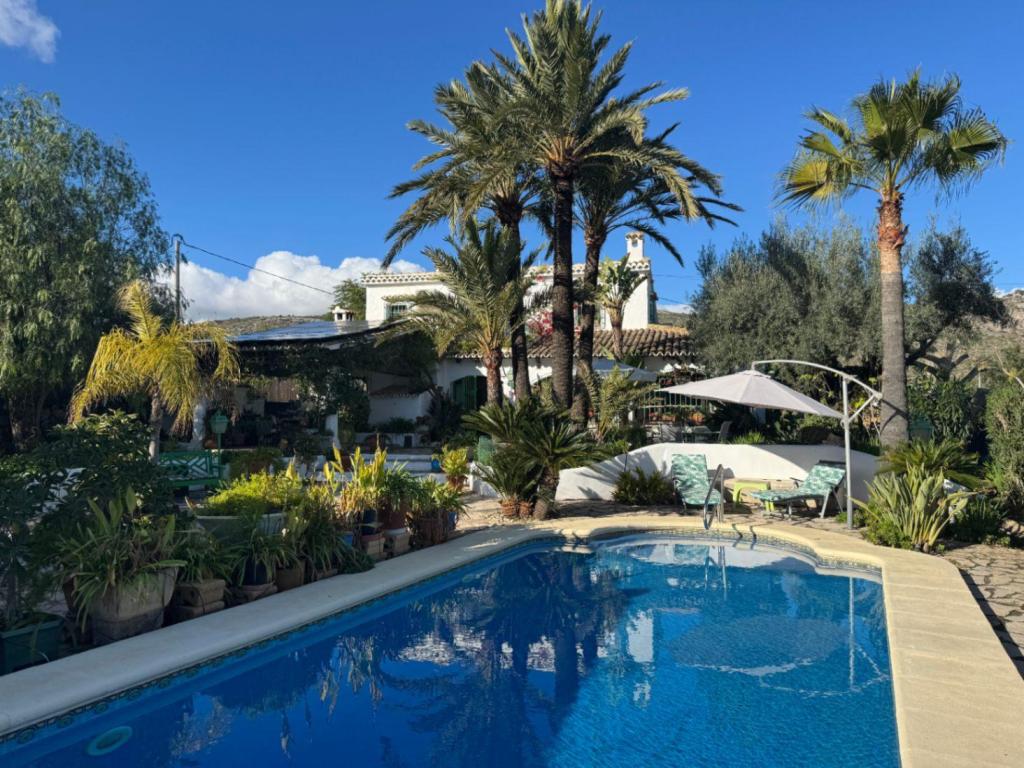 3 bed finca in Teulada