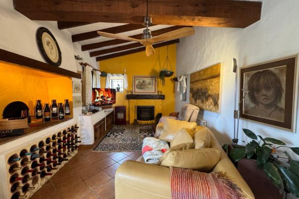 3 bed finca in Teulada