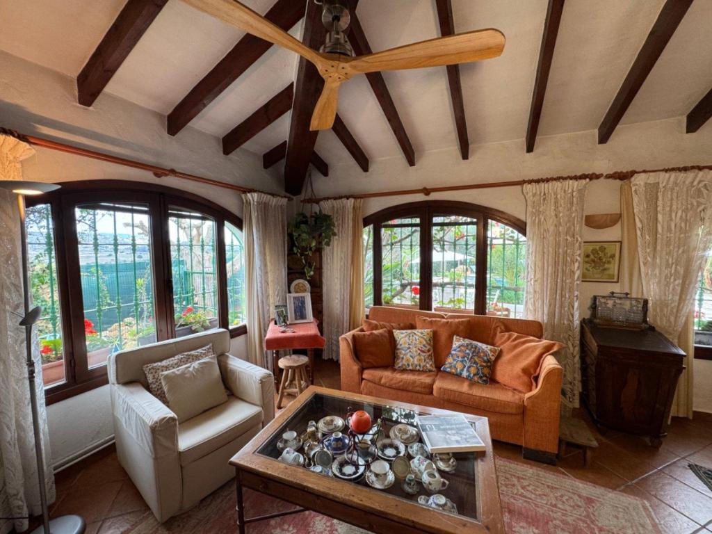 3 bed finca in Teulada