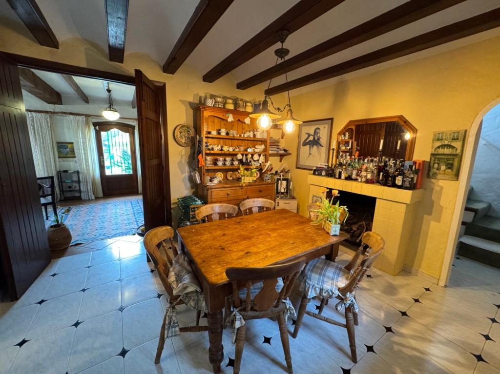 3 bed finca in Teulada