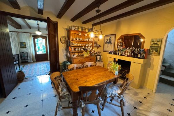 3 bed finca in Teulada