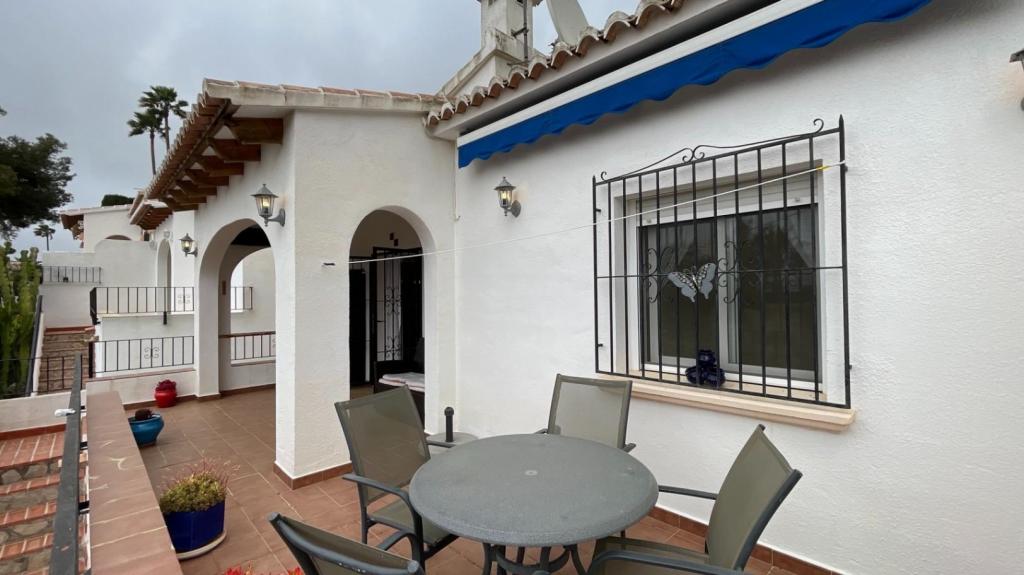 2 bed villa in Benitachell