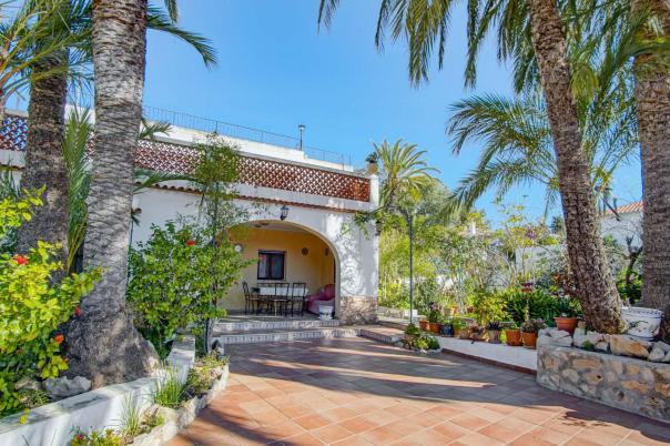 7 bed villa in Jávea
