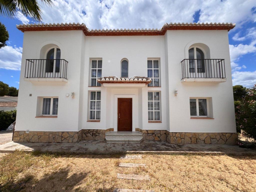 5 bed villa in Moraira