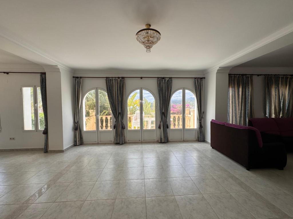 5 bed villa in Moraira