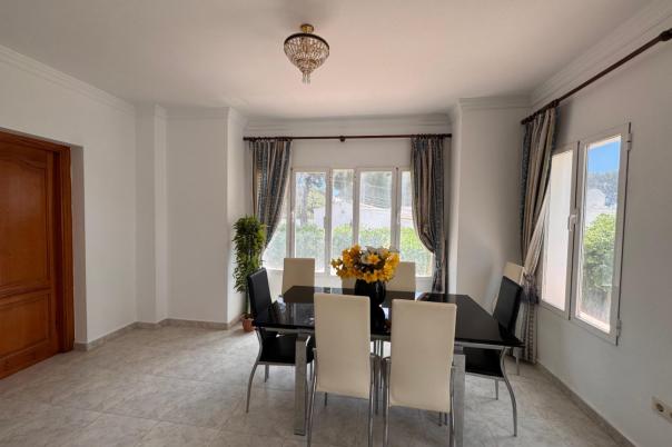 5 bed villa in Moraira