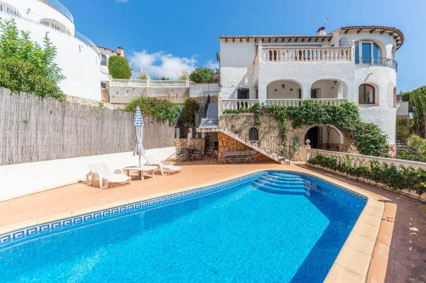 4 bed villa in Benissa