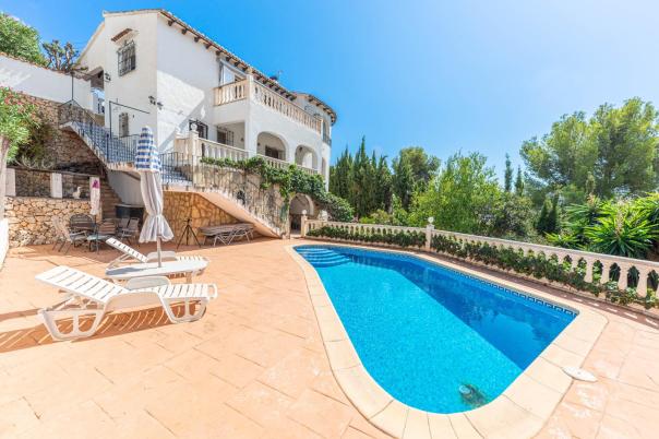 4 bed villa in Benissa