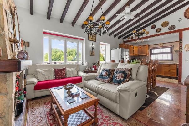 4 bed villa in Benissa