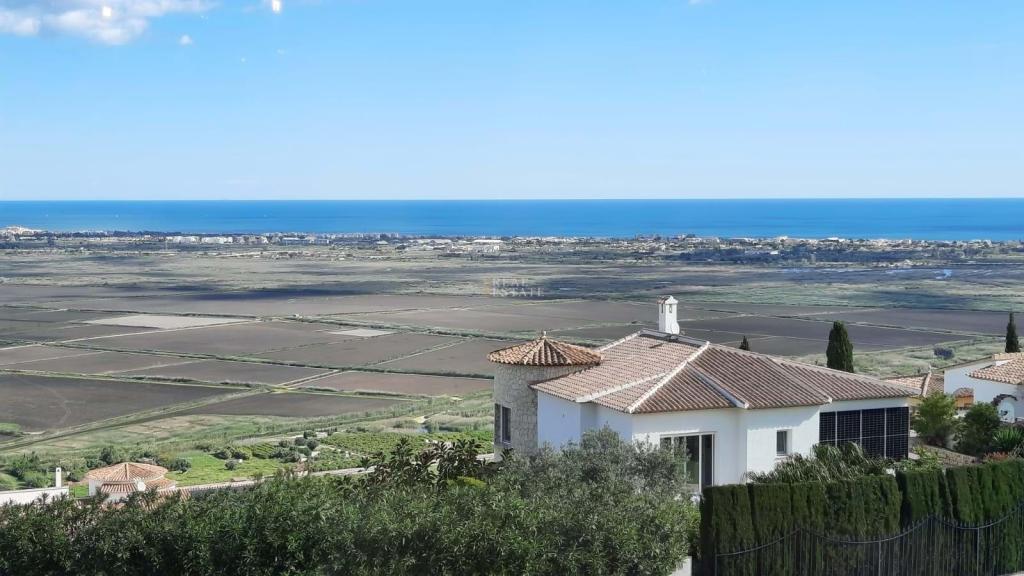 2 bed apartment in Pego