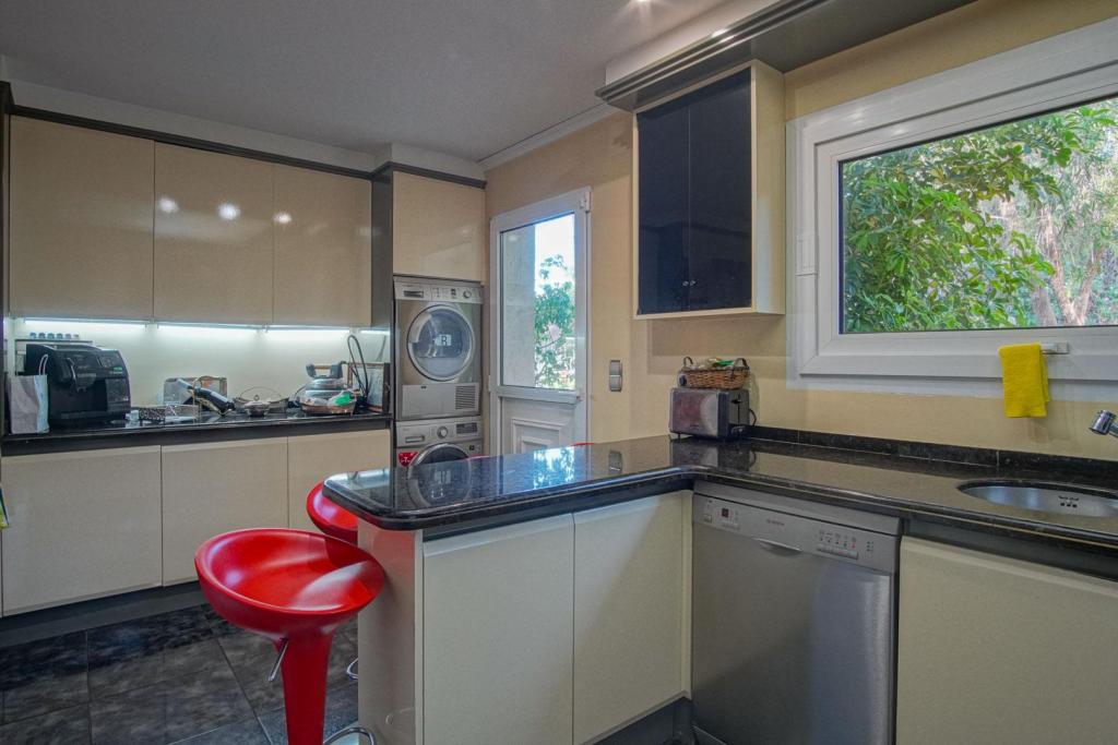 4 bed villa in Denia