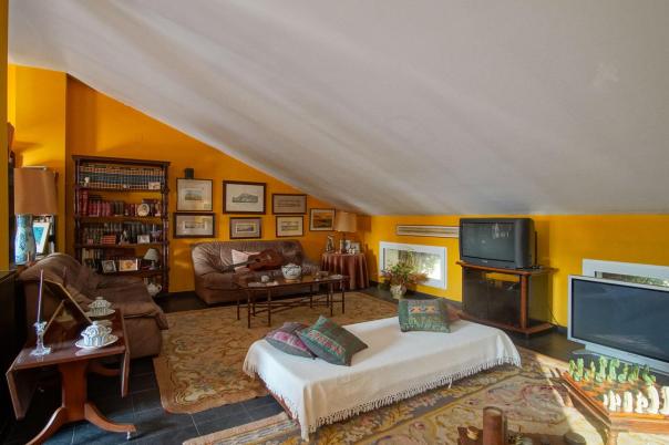 4 bed villa in Denia