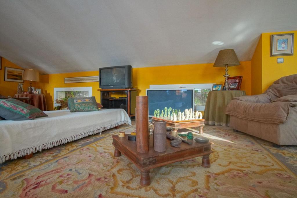 4 bed villa in Denia