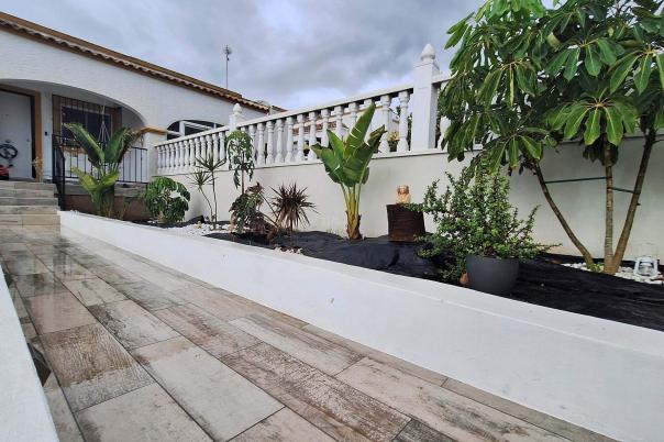 3 bed chalet in San Fulgencio