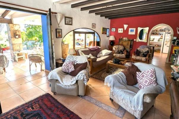 5 bed villa in Javea