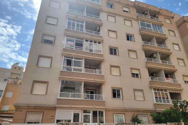2 bed apartment in Torrevieja