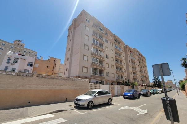 2 bed apartment in Torrevieja