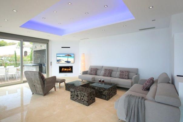 6 bed villa in Altea