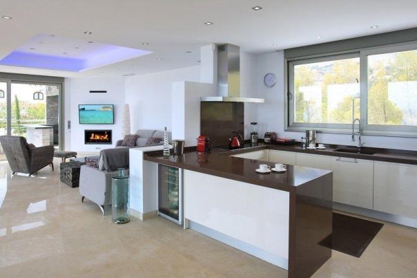 6 bed villa in Altea