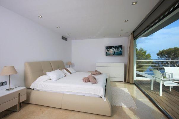 6 bed villa in Altea