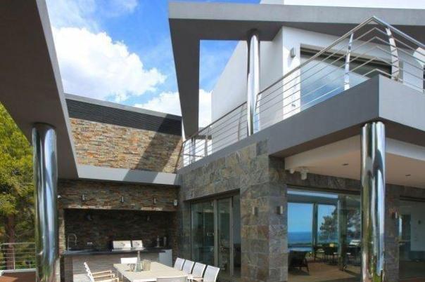 6 bed villa in Altea